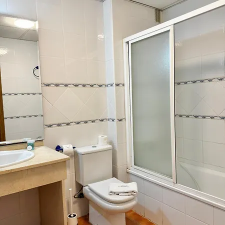 Stunning With Sea Views - Eaw Homes *