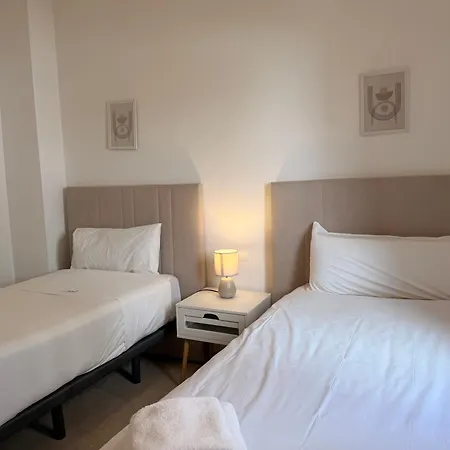 Apartment Stunning With Sea Views - Eaw Homes *