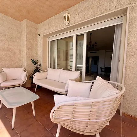 Stunning With Sea Views - Eaw Homes Lägenhet *
