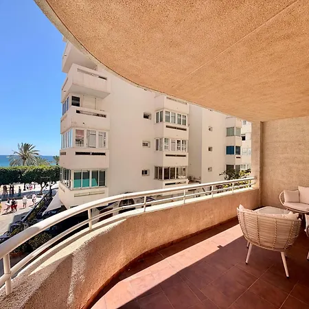 Stunning With Sea Views - Eaw Homes Lägenhet Marbella