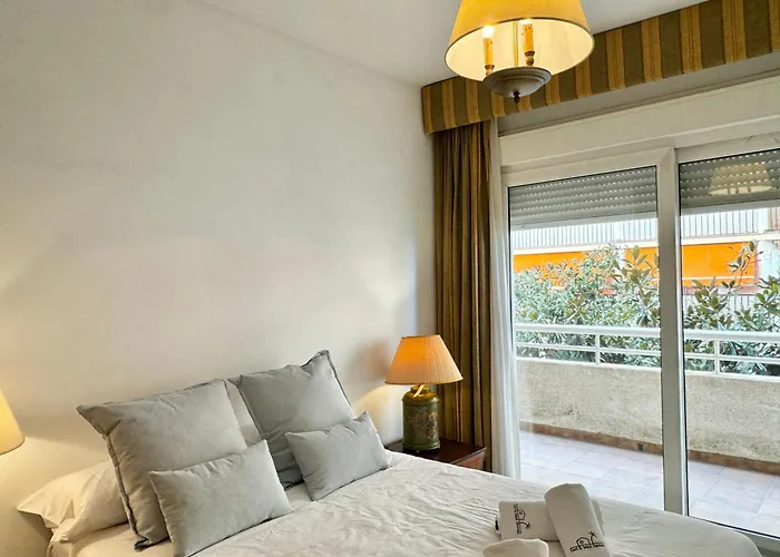 Stunning With Sea Views - Eaw Homes *